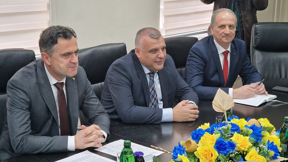Načelnik Selimović na sastanku u Bugojnu sa Zukanom Helezom, Nerinom Dizdarom i Edinom Mašićem