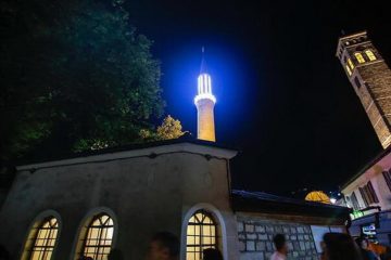 Donji Vakuf – Muslimani večeras obilježavaju noć vredniju od 1.000 mjeseci, a u kojoj je posebno lijepo učiti jednu dovu