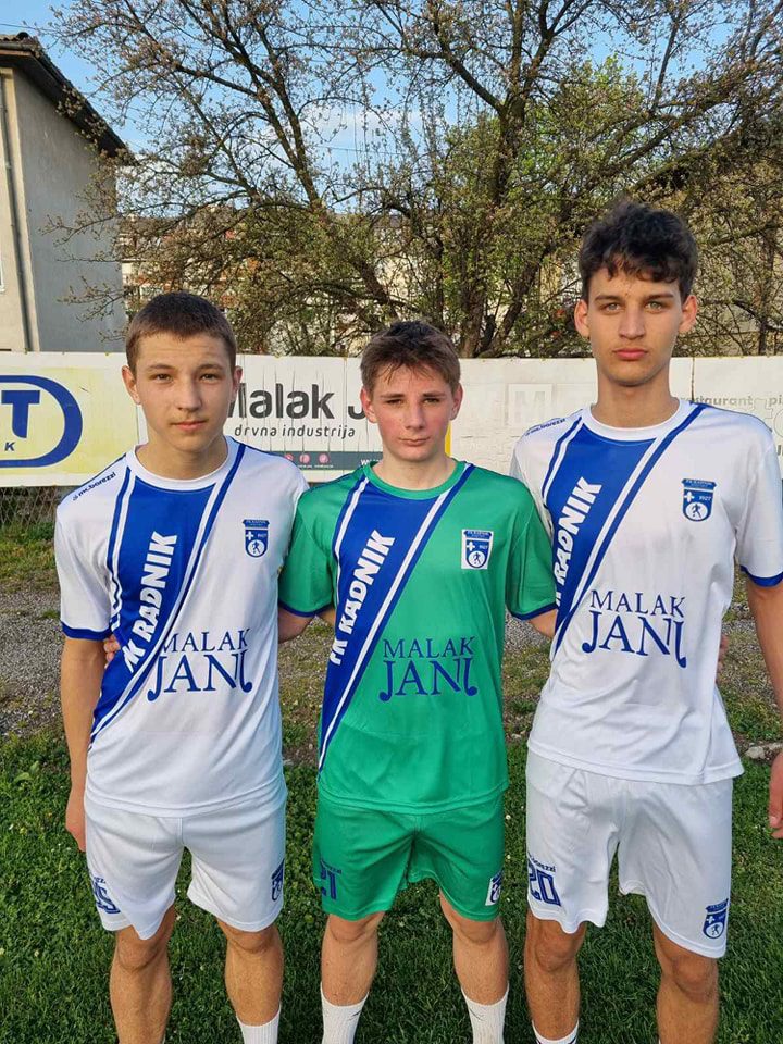 MALAK Janj Donji Vakuf sponzor seniora FK RADNIK