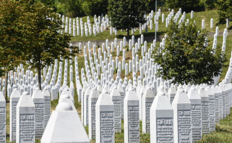 Organizovan besplatan odlazak autobusima za Srebrenicu