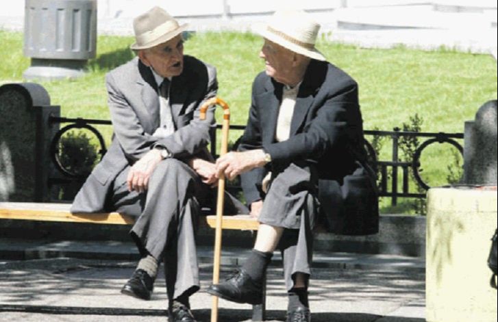 Dok iščekuju donošenje izmjena i dopuna Zakona o PIO: Penzije prema novoj formuli od 2026. godine