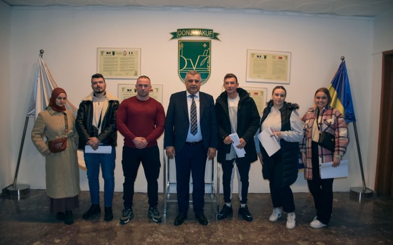 5 mladih bračnih parova ostvarili pravo na korištenje općinskih stanova po povoljnim uslovima