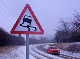 Apelujemo na vozače da budu maksimalno oprezni zbog poledice