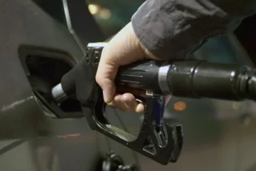 Donji Vakuf – Objava Irana o otvaranju Hormuškog moreuza momentalno srušila cijene nafte