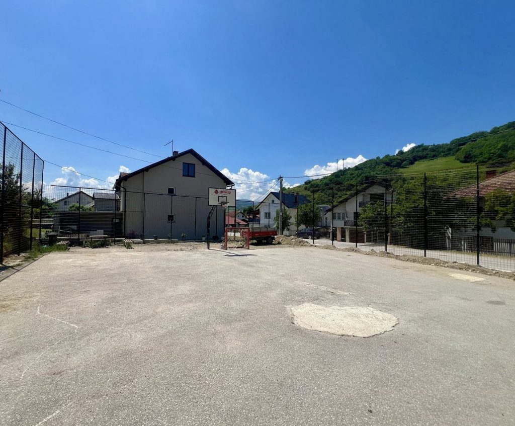 Donji Vakuf – 𝐏𝐨𝐬𝐭𝐚𝐯𝐥𝐣𝐞𝐧𝐚 𝐳𝐚š𝐭𝐢𝐭𝐧𝐚 𝐨𝐠𝐫𝐚𝐝𝐚 𝐨𝐤𝐨 𝐬𝐩𝐨𝐫𝐭𝐬𝐤𝐨𝐠 𝐭𝐞𝐫𝐞𝐧𝐚 “𝐒𝐨𝐥𝐚𝐧𝐚”