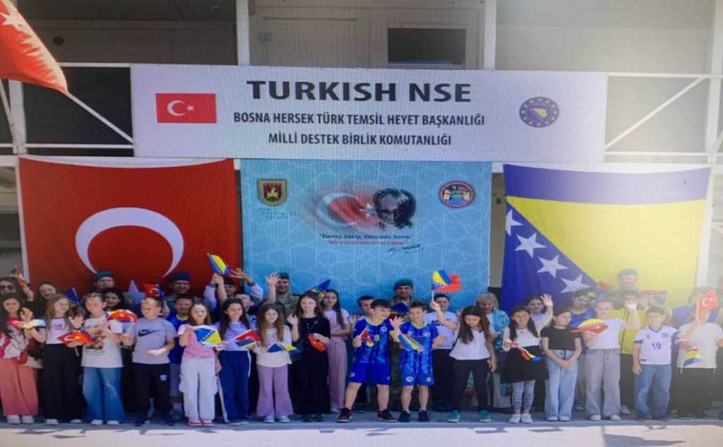 Donji Vakuf – 𝐄𝐝𝐮𝐤𝐚𝐭𝐢𝐯𝐧𝐚 𝐩𝐨𝐬𝐣𝐞𝐭𝐚 𝐓𝐮𝐫𝐬𝐤𝐨𝐣 𝐯𝐨𝐣𝐧𝐨𝐣 𝐦𝐢𝐬𝐢𝐣𝐢 𝐮 𝐁𝐢𝐇 𝐢 𝐈𝐧𝐬𝐭𝐢𝐭𝐮𝐭𝐮 𝐘𝐮𝐧𝐮𝐬 𝐄𝐦𝐫𝐞 𝐒𝐚𝐫𝐚𝐣𝐞𝐯𝐨