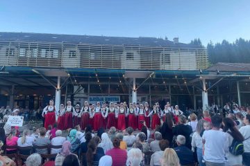 Donji Vakuf – Dječija smotra folklora