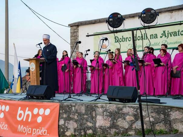 Donji Vakuf – Svečano otvorenje manifestacije “516. dani Ajvatovice” danas u Pruscu