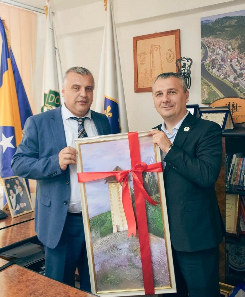 Donji Vakuf – NASTAVAK VELIKOG INVESTICIONOG CIKLUSA: POTPISANO ŠEST UGOVORA U VRIJEDNOSTI OD SKORO 600.000,00 KM