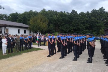 Donji Vakuf – Svečanu zakletvu položilo 40 novih policijskih službenika