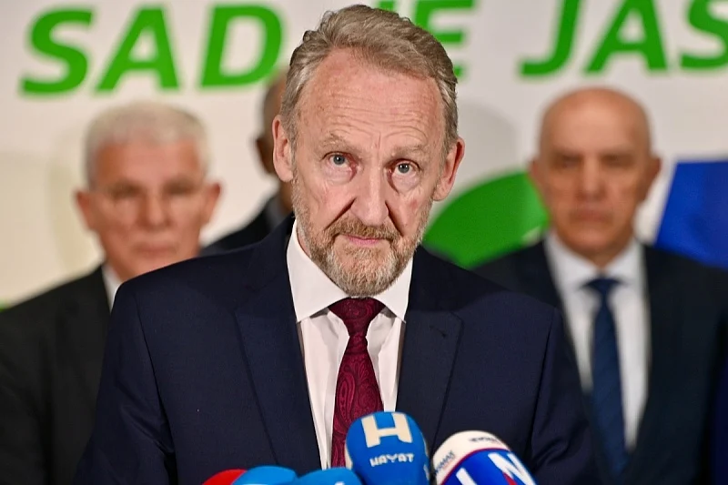 Izetbegović o veličanju zločinca Mladića: Verbalne osude nisu dovoljne, samo je jedan alat djelotvoran