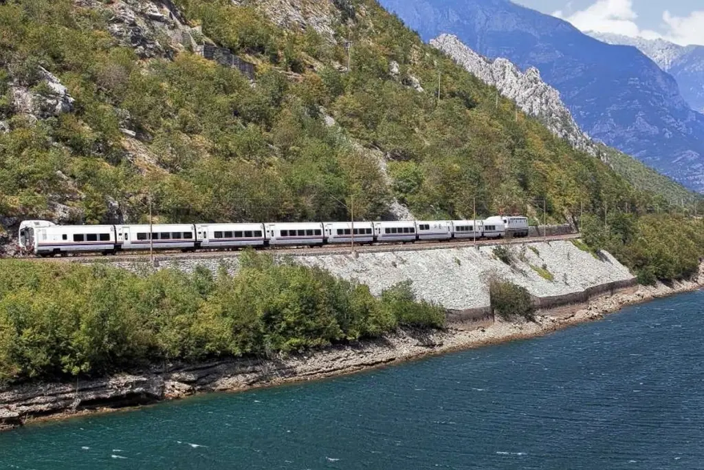 Donji Vakuf – Posao od 1,6 milijardi KM: BiH bi mogla dobiti novi željeznički pravac prema Jadranu, evo kuda bi pruga prolazila